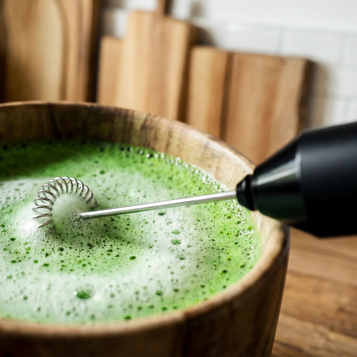 Mousseur électrique pour matcha