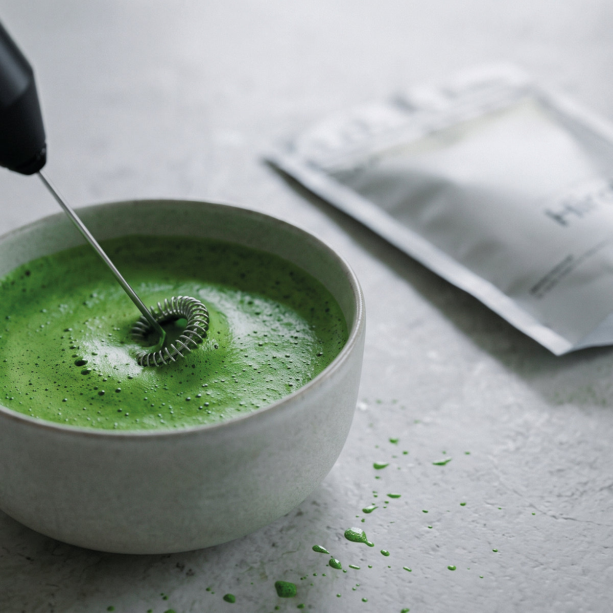 Mousseur électrique pour matcha